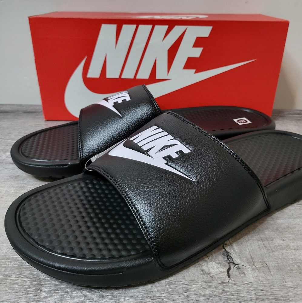 New Men's Size 15 Nike Benassi JDI Slides Black/White